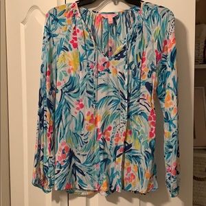 Lilly Pulitzer small shirt